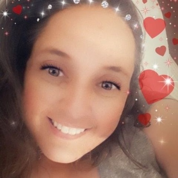 Meet your Posher, Melissa - Picture 1 of 1